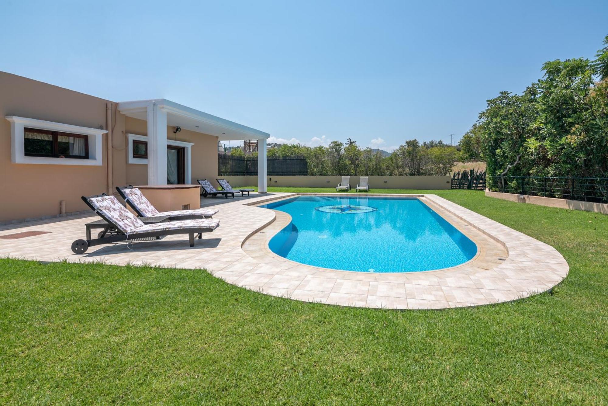 Nikola'S Villa Stalos Chania Exterior photo